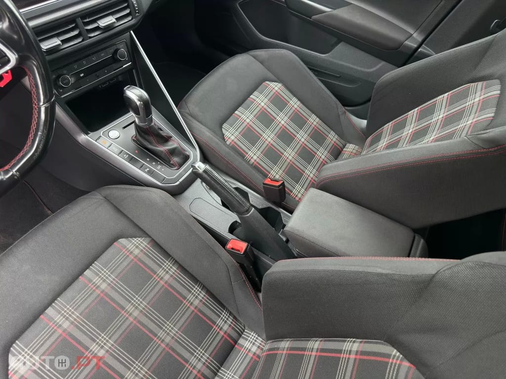 Volkswagen Polo 2.0 TSI GTI DSG