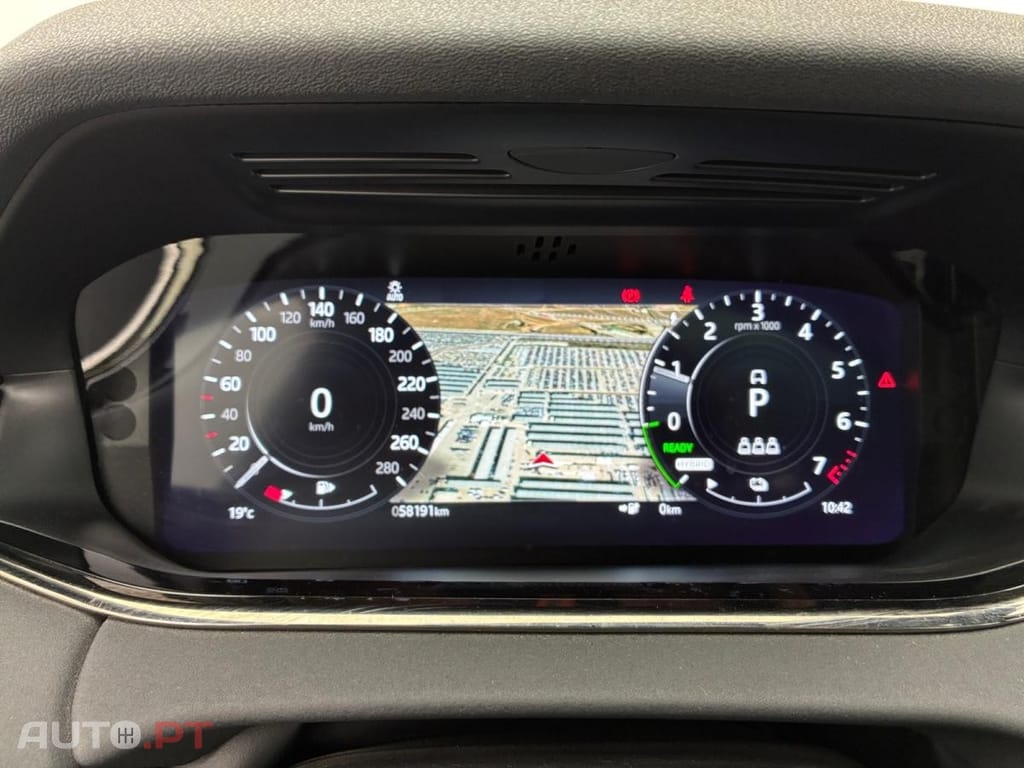 Land Rover Evoque 1.5 P300e AWD R-Dynamic S Auto