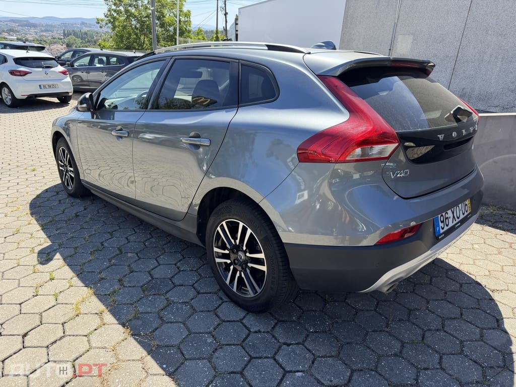 Volvo V40 Cross Country 2.0 D3 Plus