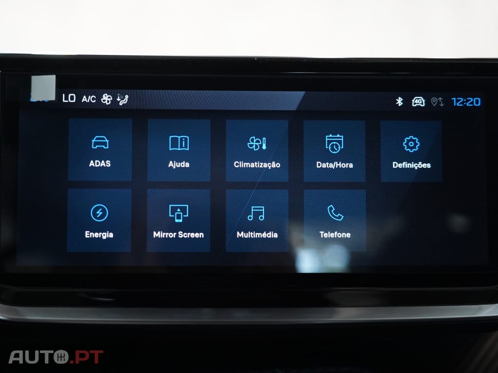 Peugeot E-2008 54 kWh GT