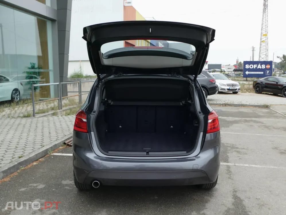 BMW 216 d Advantage Auto