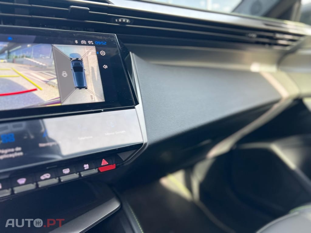 Peugeot E-308 54 kWh GT