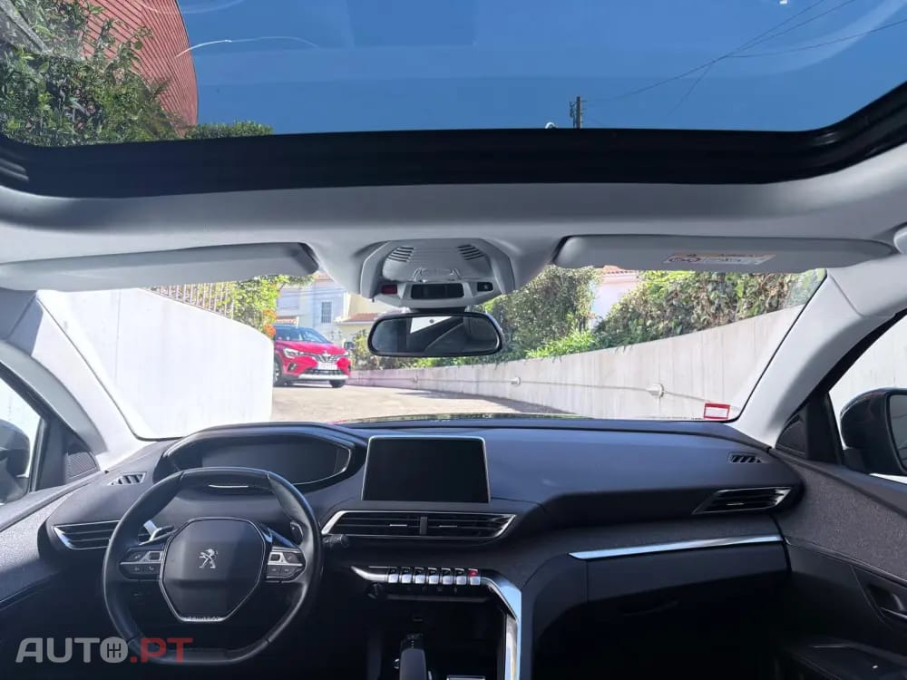 Peugeot 3008 1.2 PureTech Allure EAT8