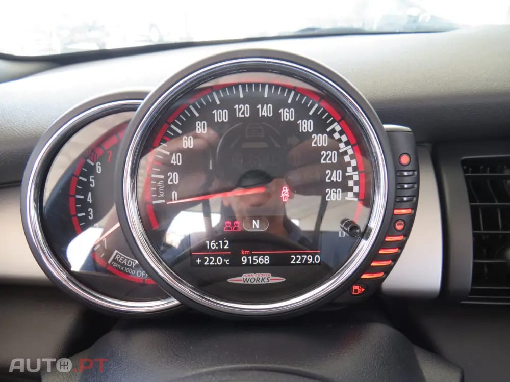 MINI Cabrio John Cooper Works