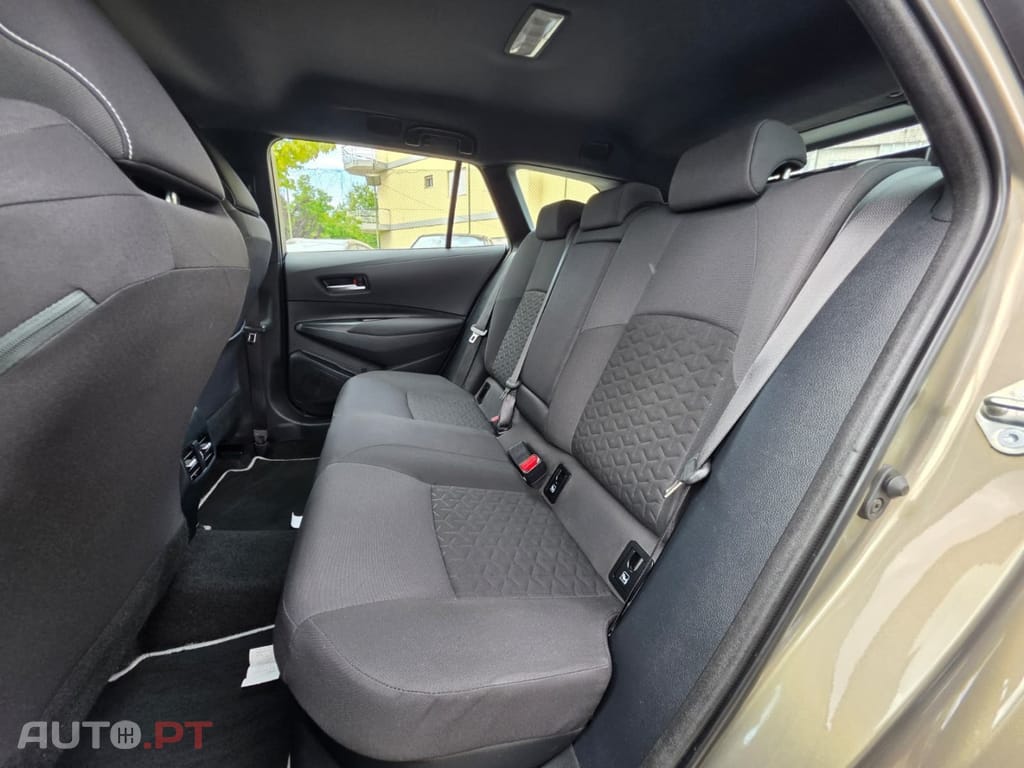 Toyota Corolla Touring Sports 1.8 Hybrid Comfort