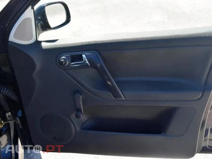 Volkswagen Polo Outro