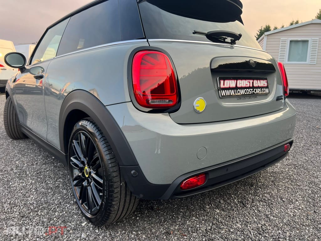 MINI Cooper SE