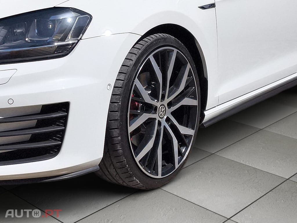 Volkswagen Golf 2.0 TDi GTD