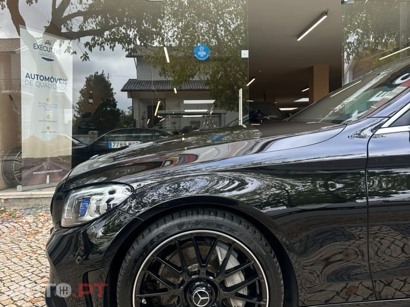 Mercedes-Benz C 400 4-Matic AMG Line