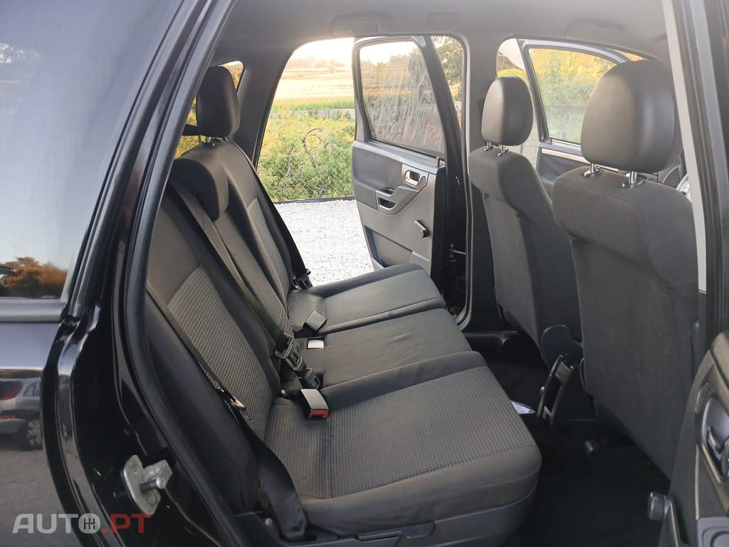 Opel Meriva 1.3 CDTI 5 Lugares
