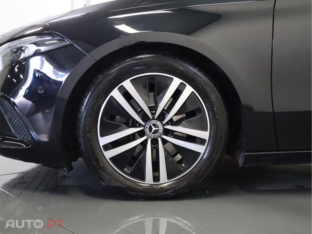 Mercedes-Benz A 180 d style  Auto