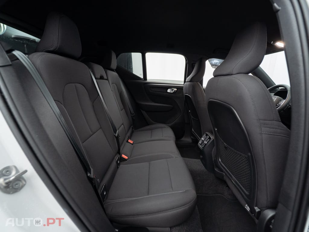 Volvo XC40 Recharge Extended Range Core