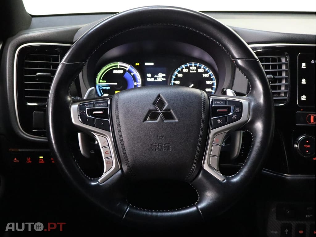 Mitsubishi Outlander 2.4 Mivec PHEV Instyle
