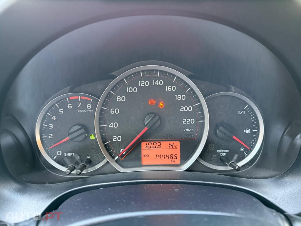 Toyota Yaris 1.0 VVT-i Comfort +PS Style +P.Techno