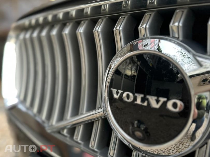 Volvo XC90 2.0 T8 PHEV Inscription Expression AWD