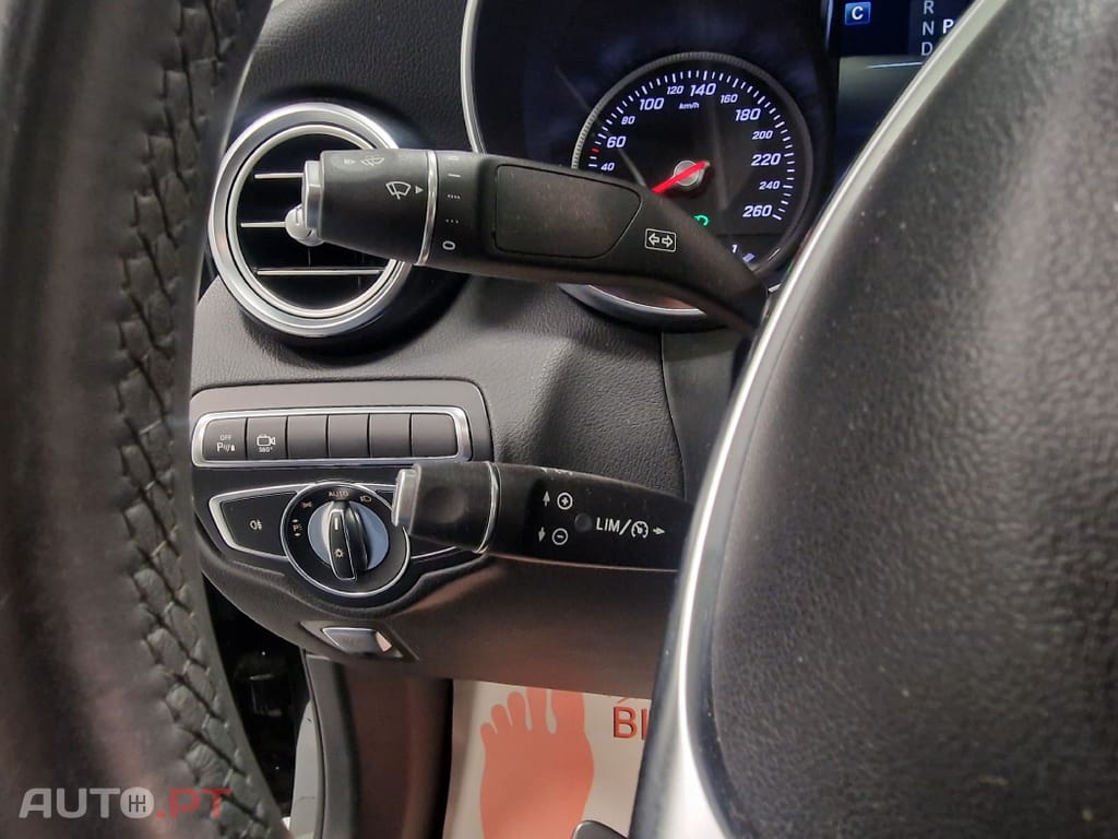 Mercedes-Benz GLC 250 COUPE AMG LINE 4-MATIC AUT.