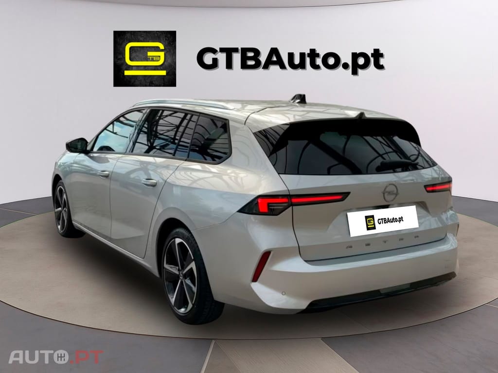 Opel Astra Sports Tourer Elegance