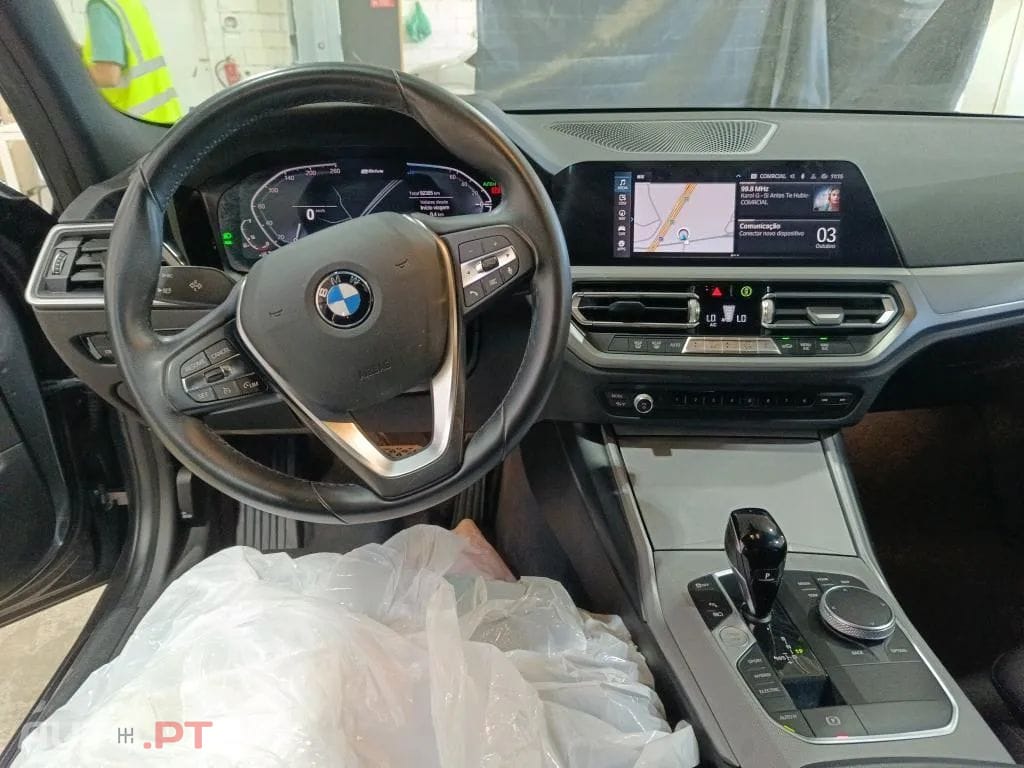 BMW 320 i Touring