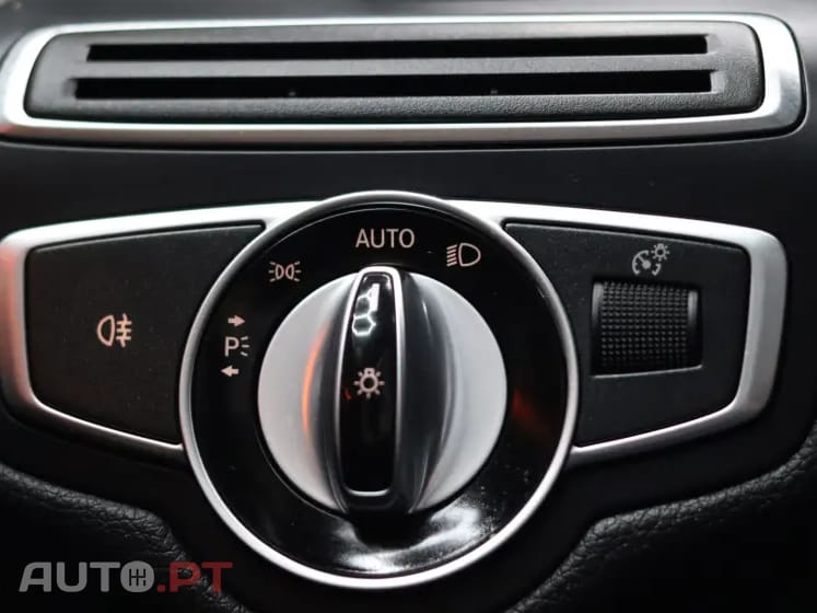 Mercedes-Benz C 300 BlueTEC Hybrid AMG Line