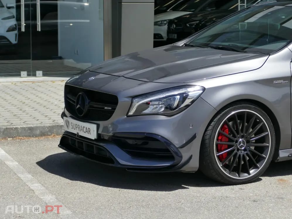 Mercedes-Benz CLA 45 AMG Shooting Brake 4-Matic