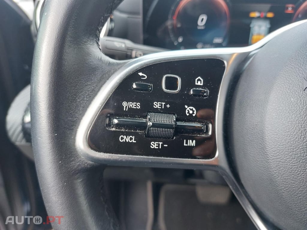 Mercedes-Benz A 250 e Style Plus