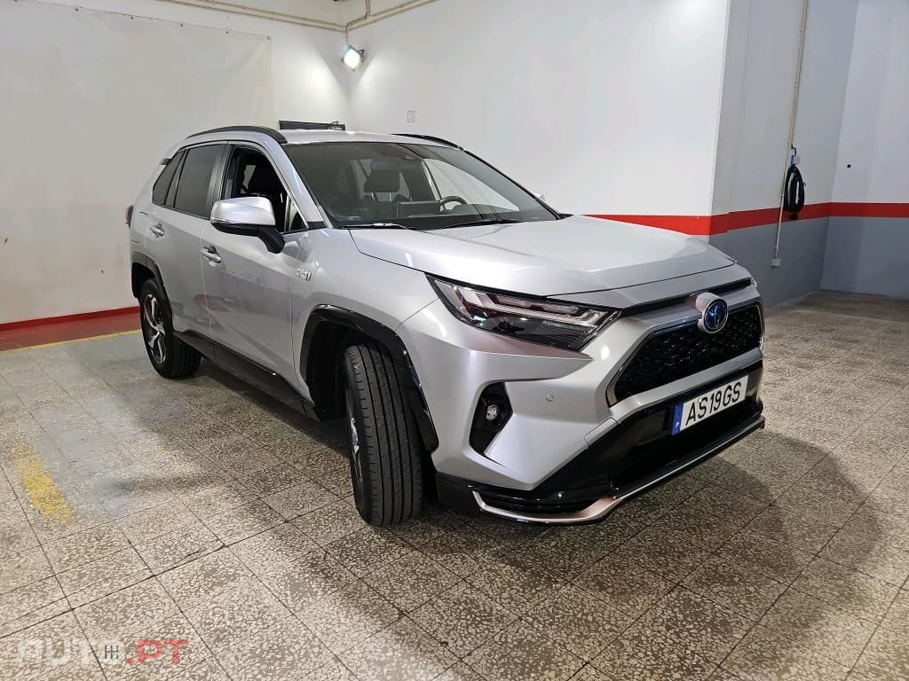 Toyota RAV4 2.5 HDF Comfort AWD-i
