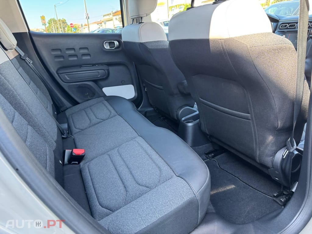 Citroen C3 1.2 PureTech Shine EAT6