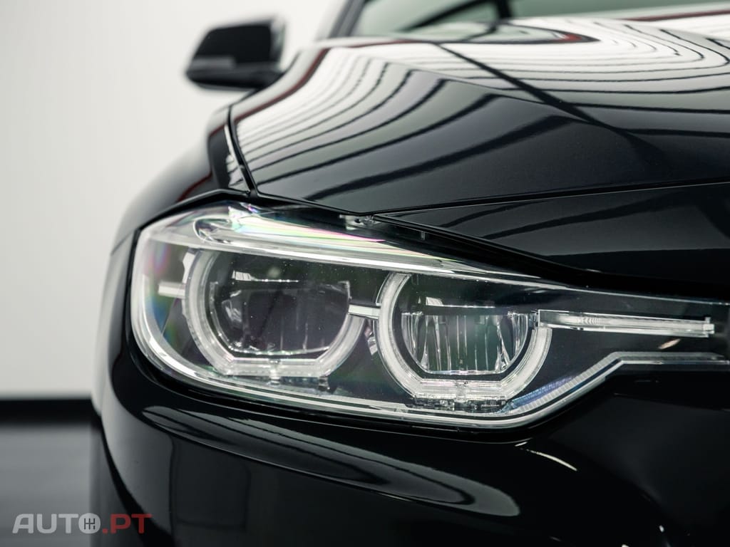 BMW 318 d Touring Pack M Auto