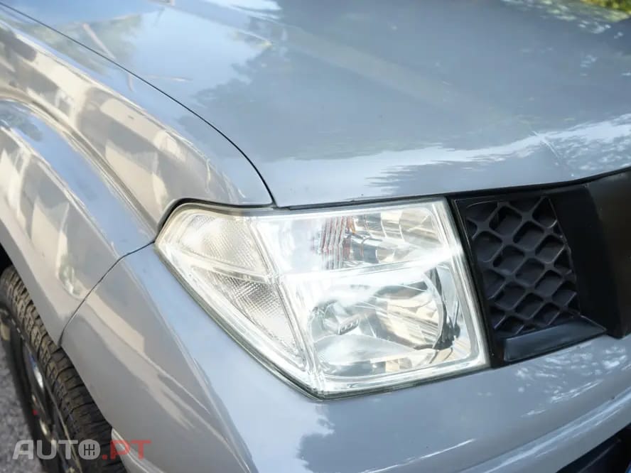 Nissan Navara 2.5 dCi CD SE C-Channel