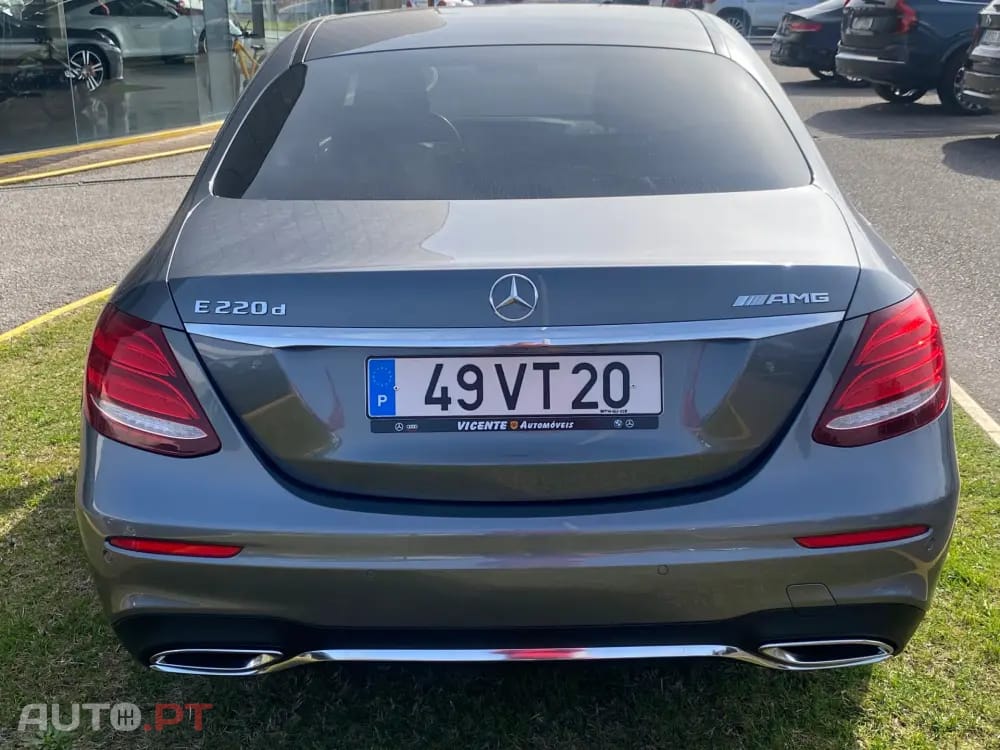 Mercedes-Benz E 220 d AMG Line