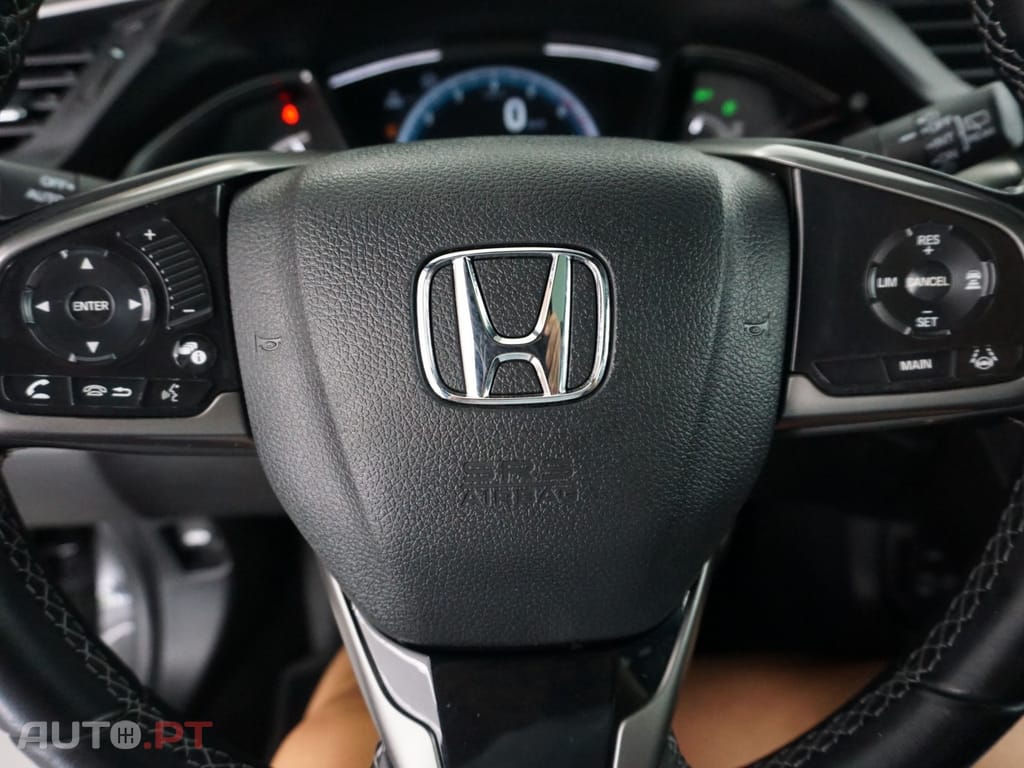 Honda Civic 1.0 i-VTEC Turbo Executive Sport Line