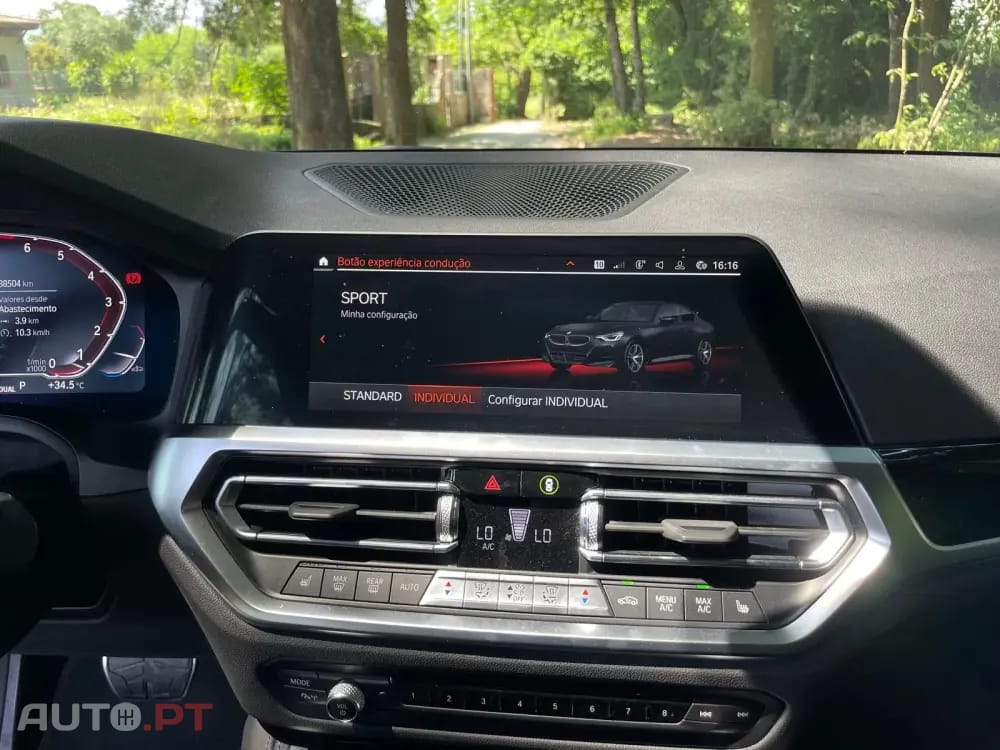 BMW 220 i Coupe Pack M Auto