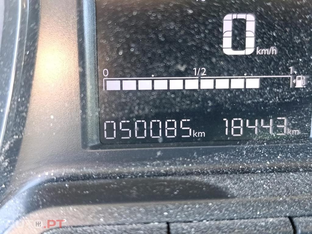 Peugeot Expert 1.5 Bluehdi L2H1 Pro Standard - IVA Dedutível