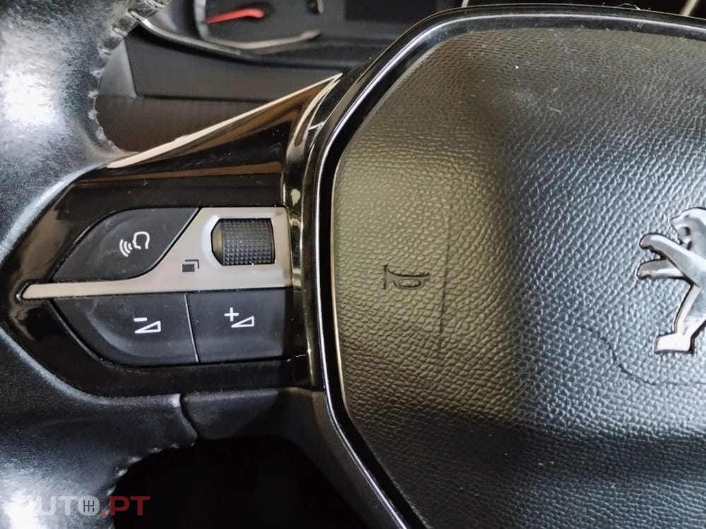 Peugeot 208 1.5 BlueHDi Active