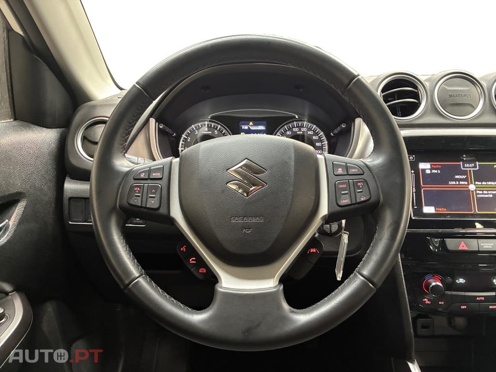 Suzuki Vitara 1.4 Boosterjet Hybrid PrivilÃ¨ge