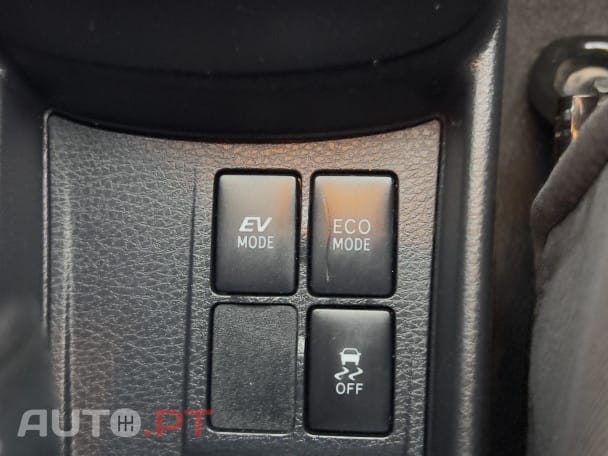 Toyota Yaris 1.5 HSD Comfort+P.Style