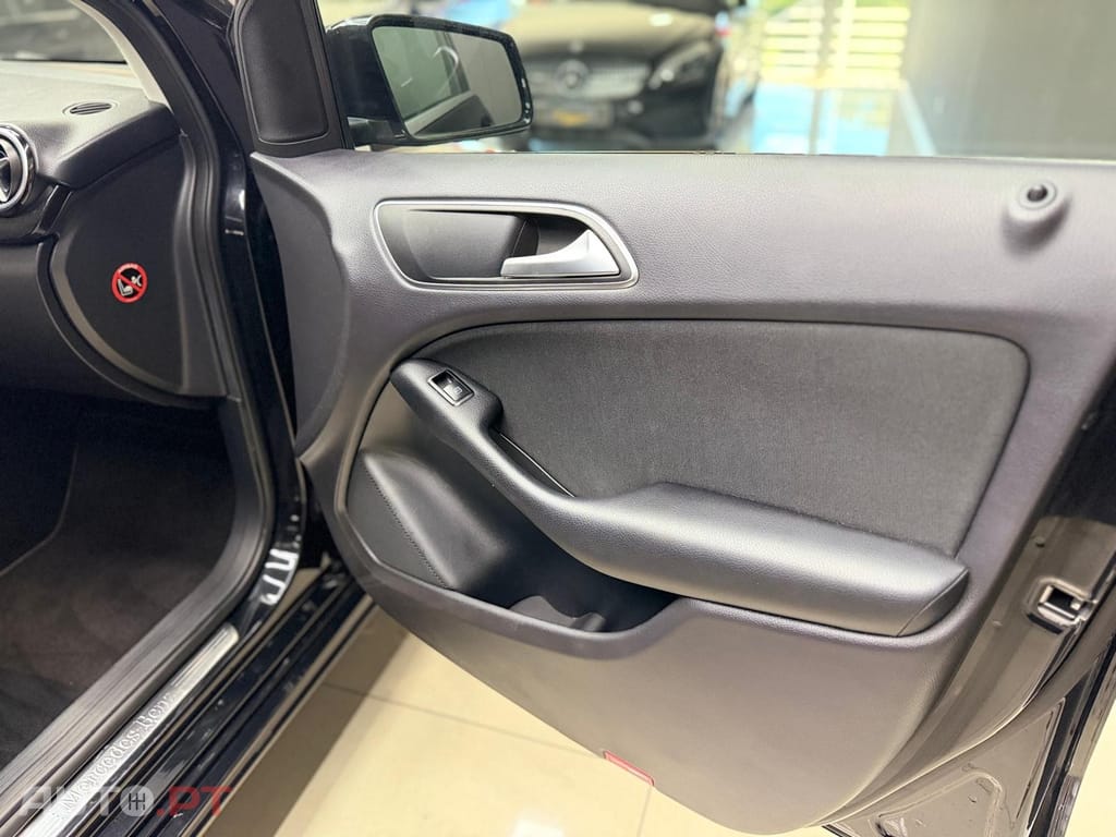 Mercedes-Benz B 180 d Progressive