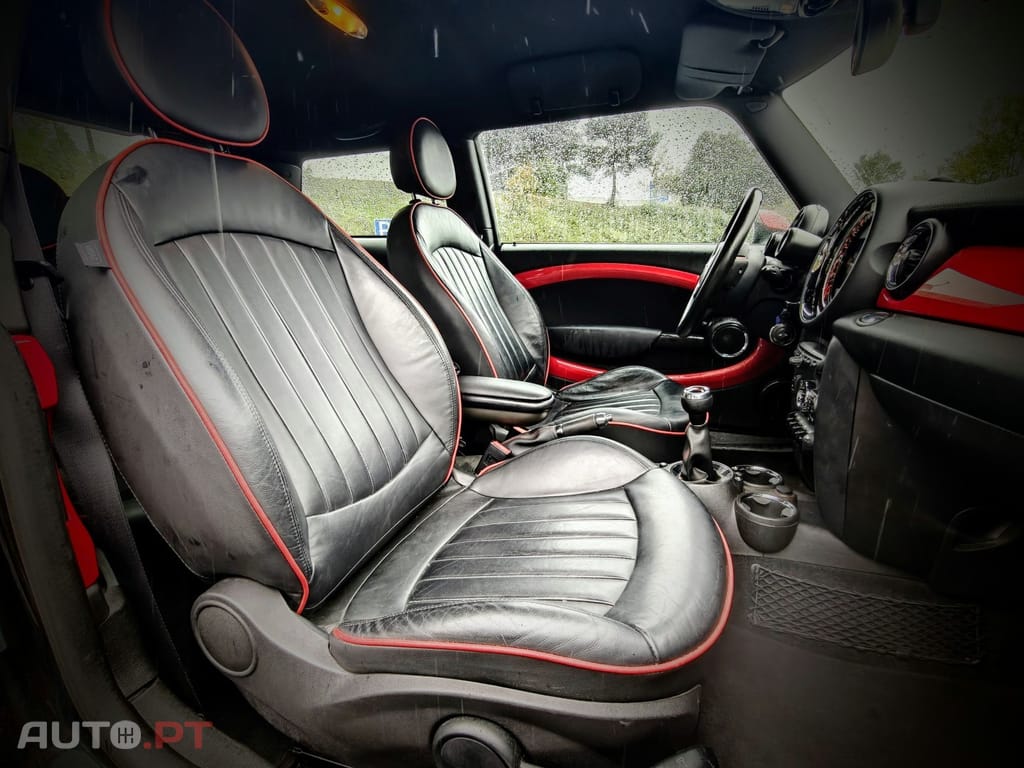 MINI Cooper Cooper S