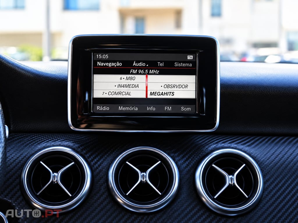 Mercedes-Benz A 200 AMG LINE