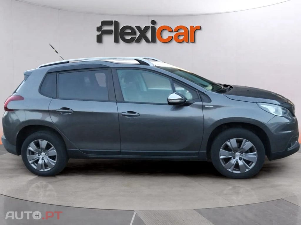 Peugeot 2008 1.2 PureTech Style