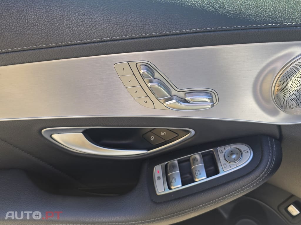 Mercedes-Benz C 300 BlueTEC Hybrid AMG Line