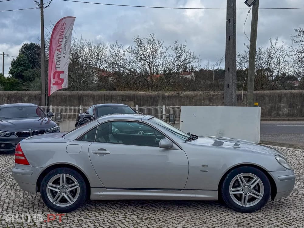 Mercedes-Benz SLK 200 Standard