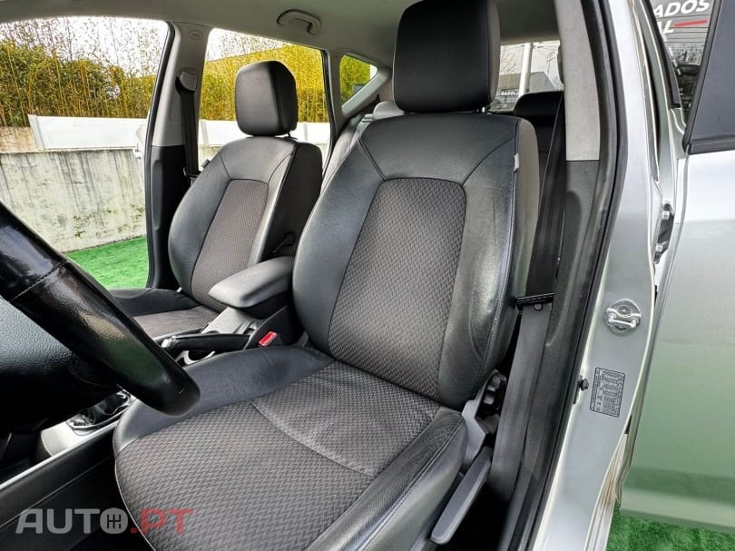 Kia Ceed SW 1.4 CVVT LX