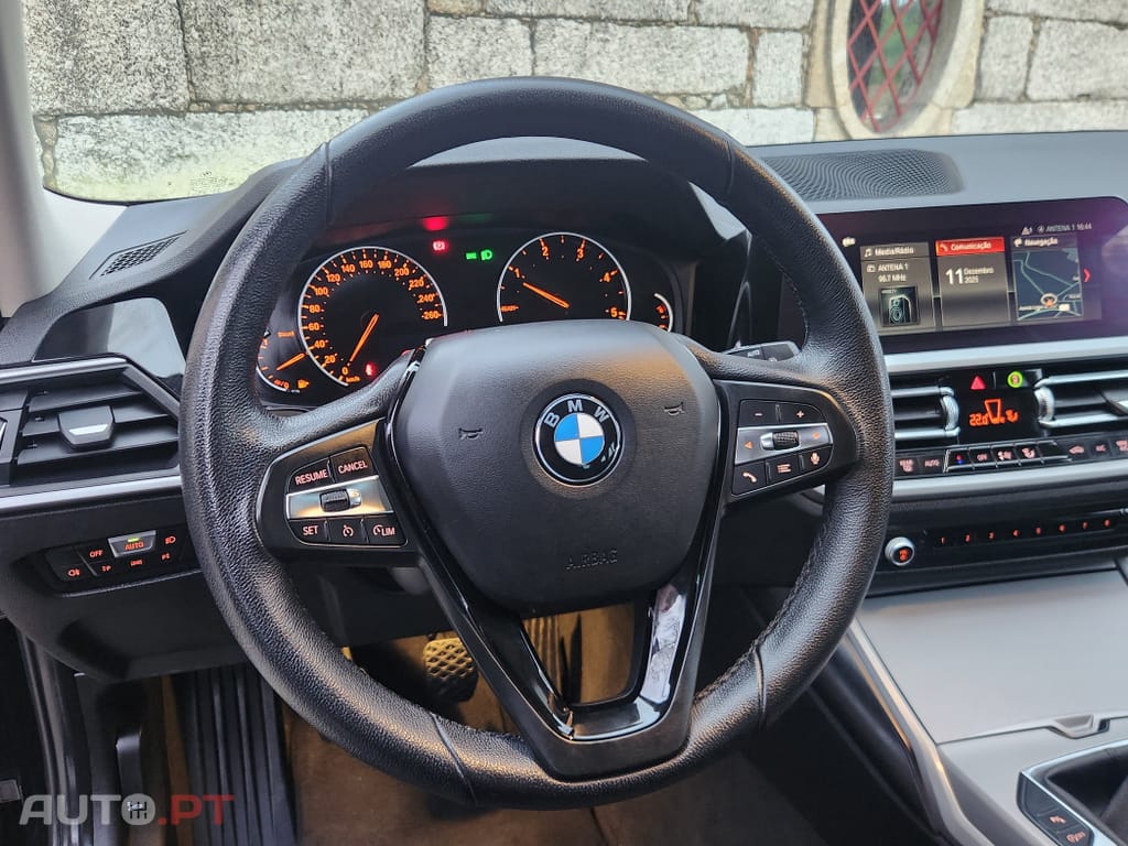 BMW 318 d Touring
