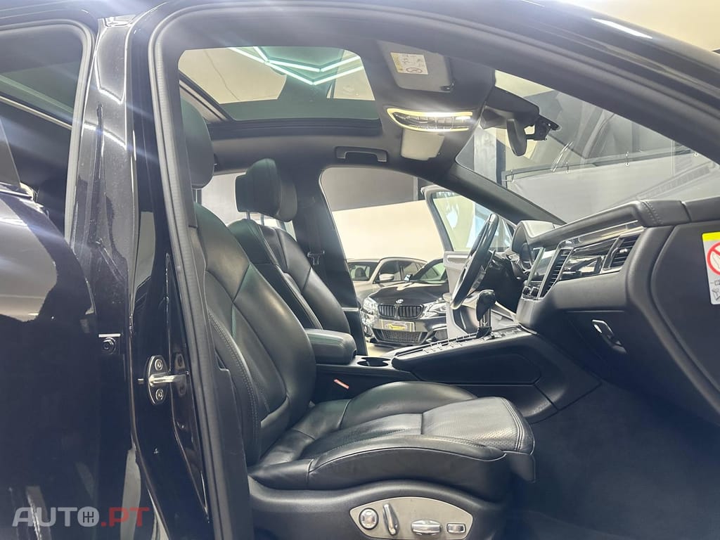 Porsche Macan S
