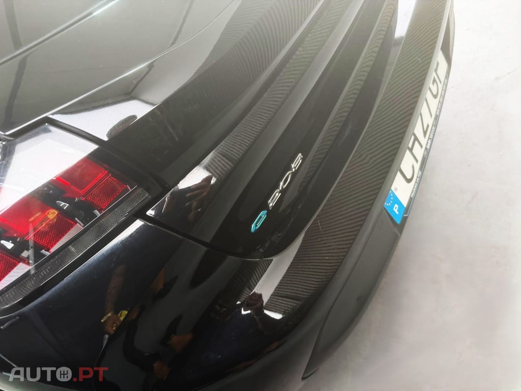 Peugeot E-208 Style