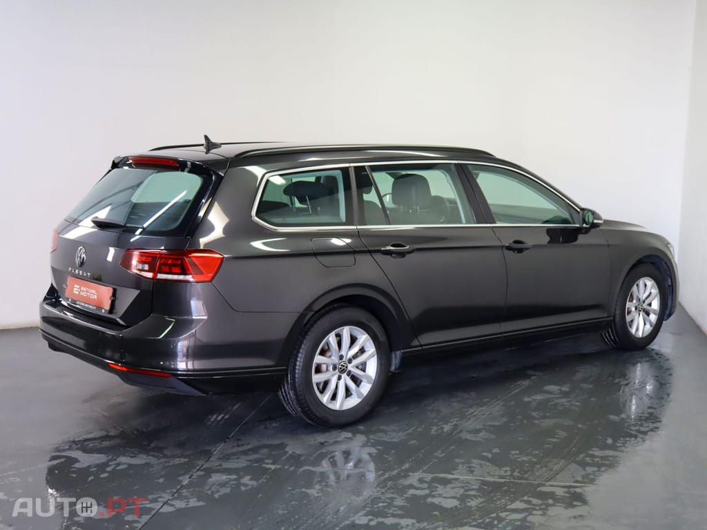 Volkswagen Passat 2.0 TDI  Business DSG Variant
