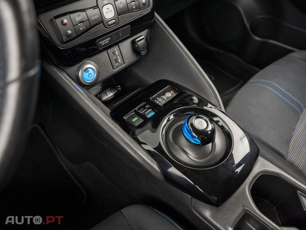 Nissan Leaf N-Connecta