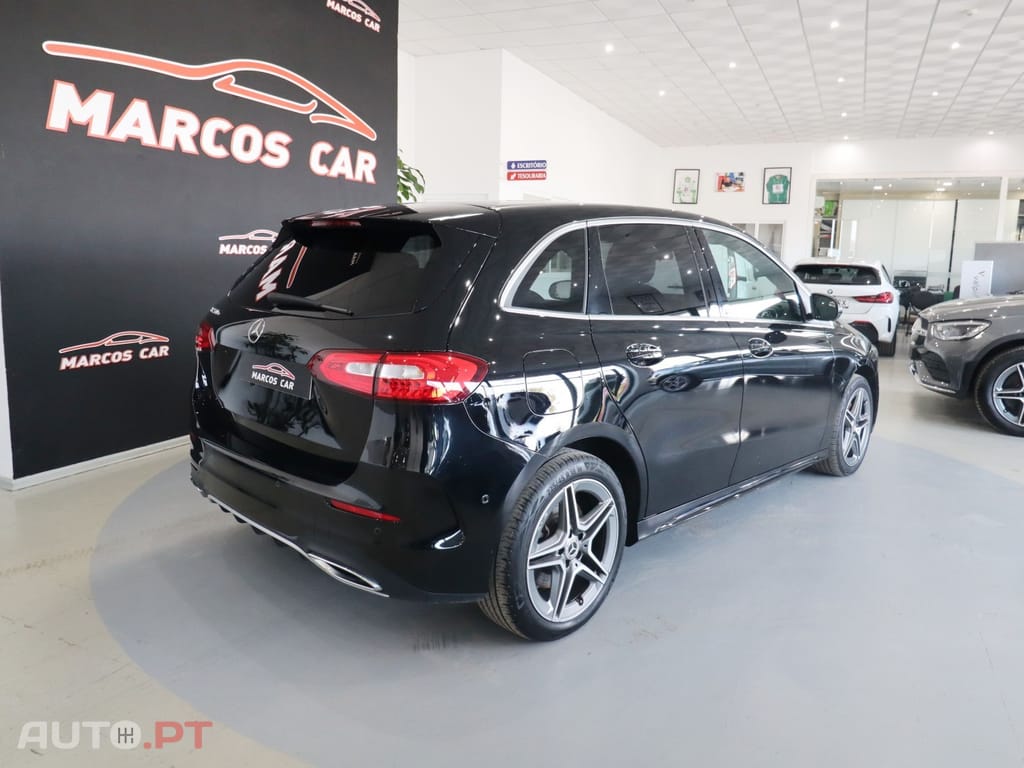 Mercedes-Benz B 250 e 8G-DCT AMG Line — fotografia 4