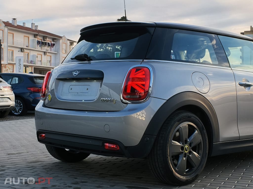 MINI Cooper SE Classic